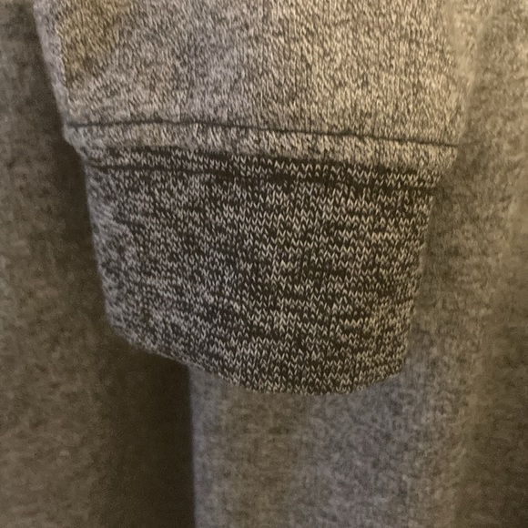 Men’s or Women’s NFL New England Patriots Longsleeve sz Medium M Jersey Like New - Picture 5 of 8